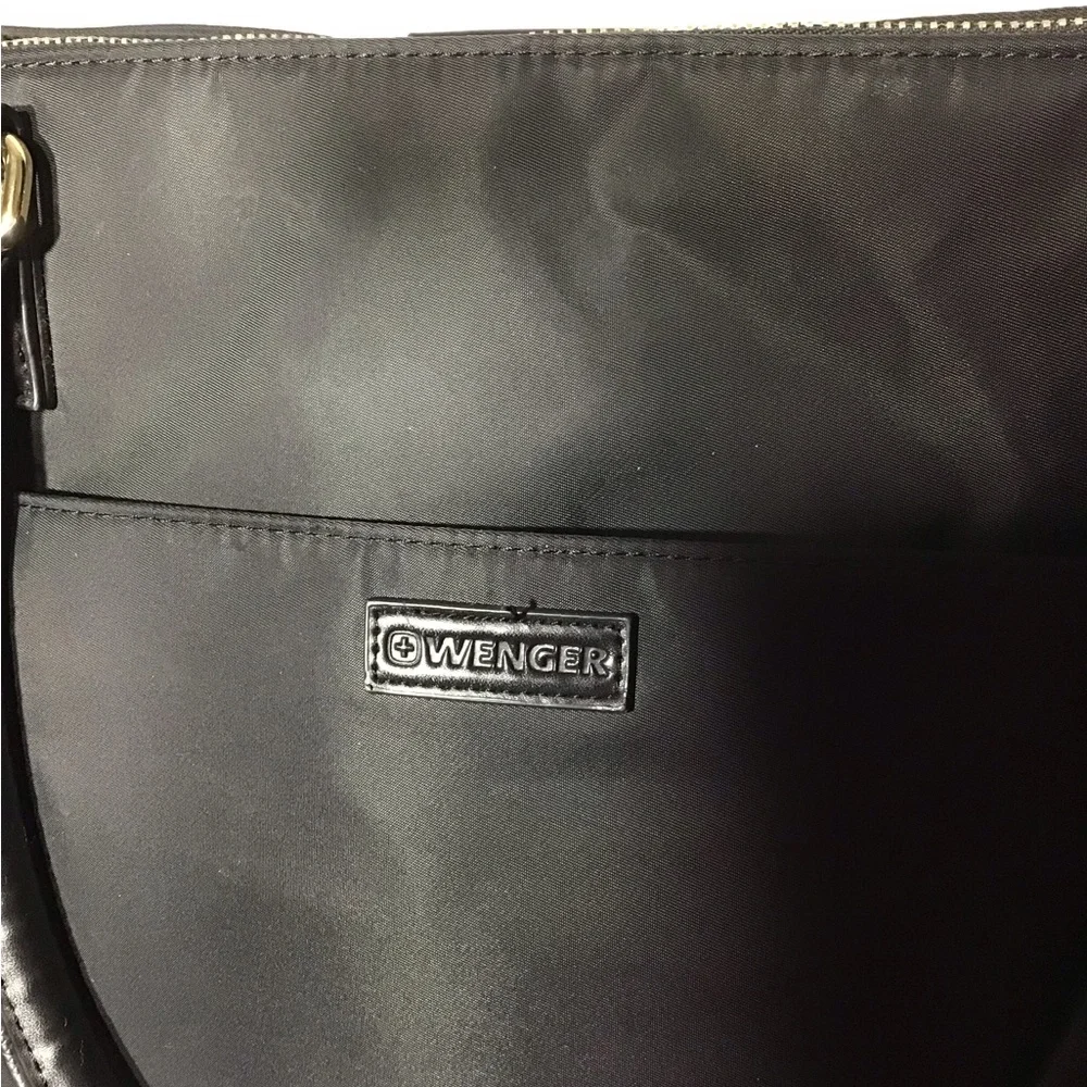 Wenger “Ana” Women’s Laptop Tote W/Tablet Pocket ( Black/Gold) #600772 Nilon.